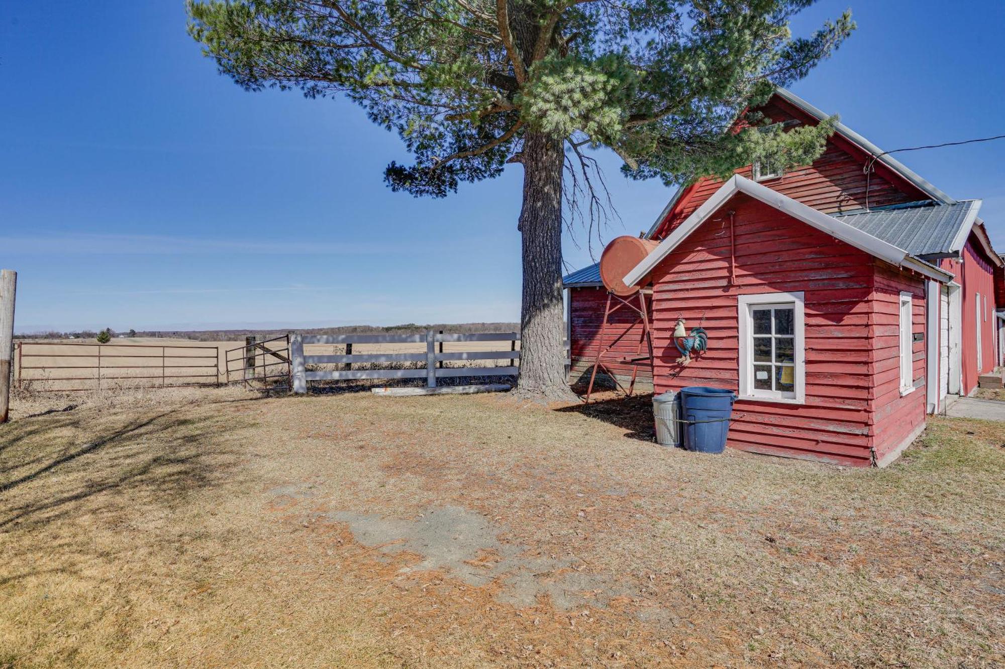 Quiet Farmhouse Retreat With Fire Pit - Pets Welcome Milltown Buitenkant foto